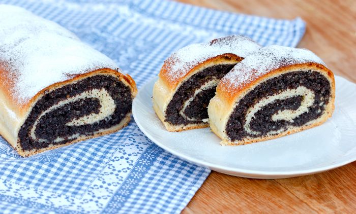 PRAVA STVAR ZA VEČERU Malo drugačija štrudla s makom