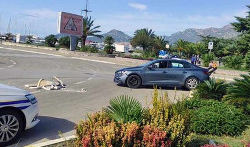 MALO JE FALILO DA SE DESI NAJGORE Vozač u Baru udario u kolica sa jednogodišnjom bebom