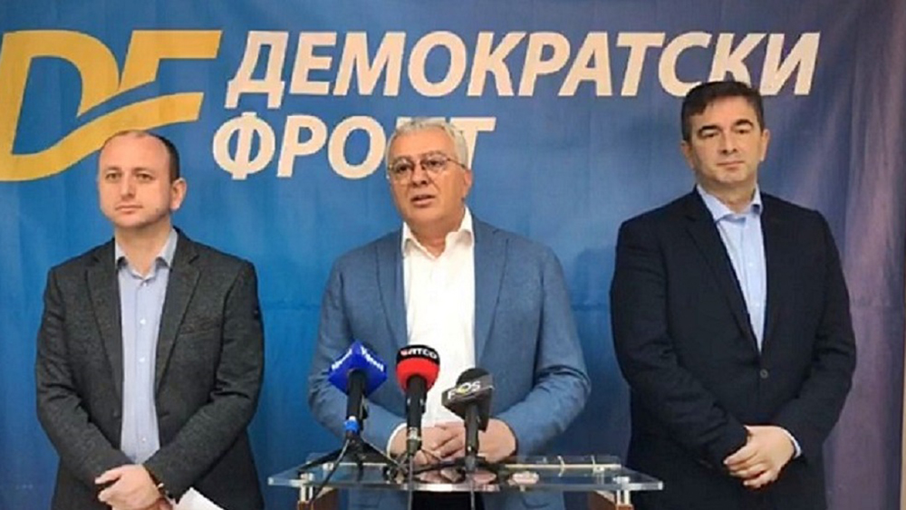 DF MORAO DA REAGUJE Ružnim tekstom se obratio nekadašnji trgovac ajvarom, koji se predstavlja kao „ekspert”