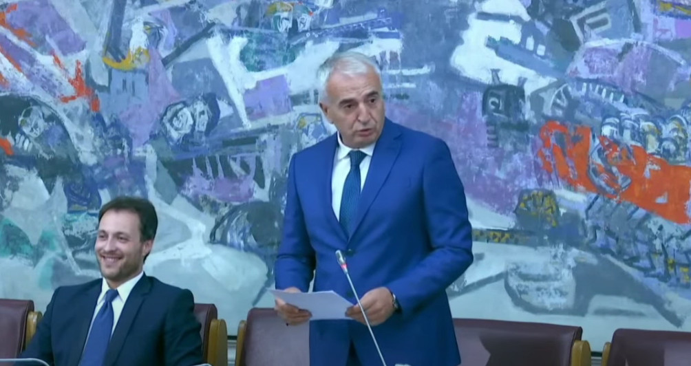 ĐUROVIĆ: Smatrati nacionalne predznake kod jednih partija negativnim, a kod drugih pozitivnim je politički neukusno