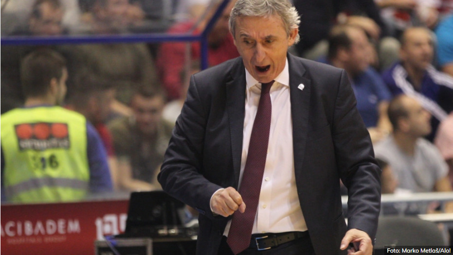 OTKAZANO OKUPLJANJE REPREZENTACIJE Pešić u bolnici zbog pogoršanog zdravstvenog stanja