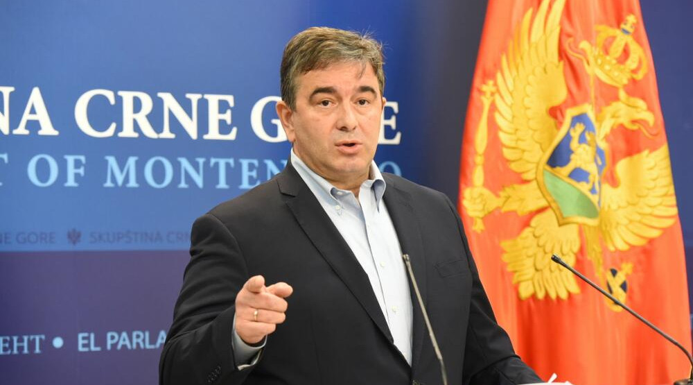 Medojević ponovo potkačio Spajića: "Odakle ti lova, frajeru?!" (FOTO)