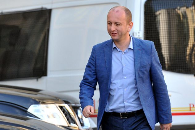 KNEŽEVIĆ: Vukovića toliko vole u DPS-u da bi prije i za mene glasali!