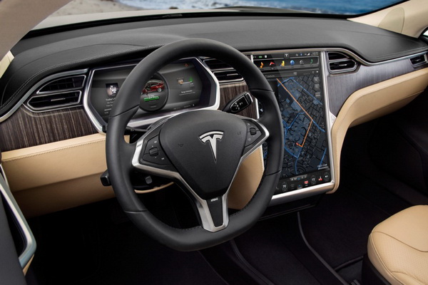 "TESLA" SAD VRIJEDI VIŠE OD BILION DOLARA U visine ih vinula nekada posrnula kompanija