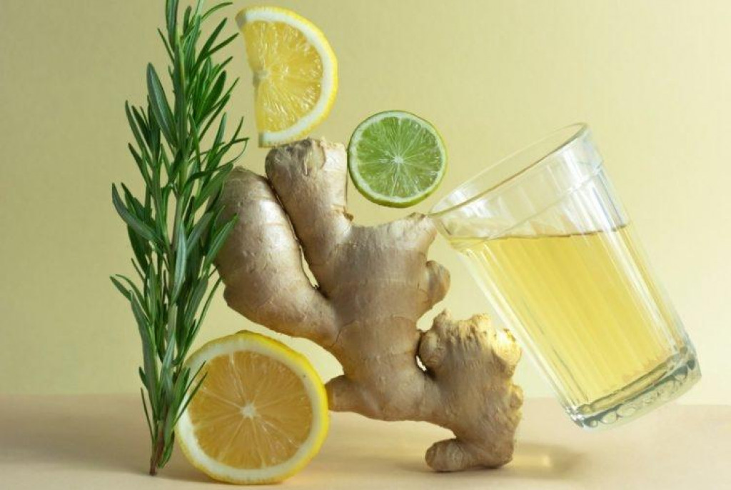ŠTITI PLUĆA OD UPALA I INFEKCIJA: Čaj od svježeg đumbira (RECEPT)