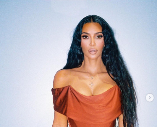 KIM KARDAŠIJAN I KANJE VEST SLOBODNI: Slavni par okončao brak