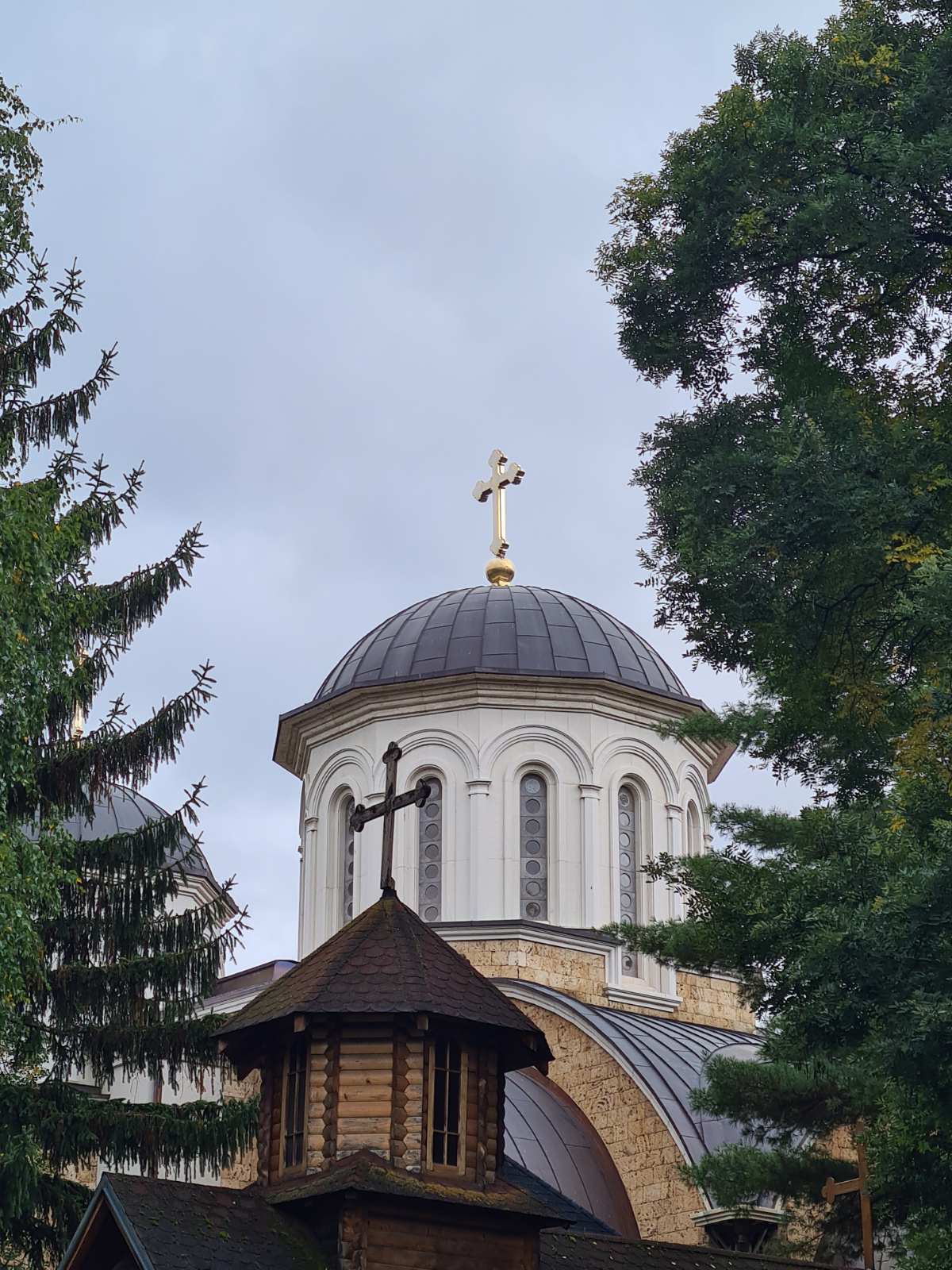 PODRŠKA VJERSKIM ZAJEDNICAMA OD VLADE: Za SPC 355.000 eura, Islamsku zajednicu 110.000, CPC 30.000, Katoličku crkvu...