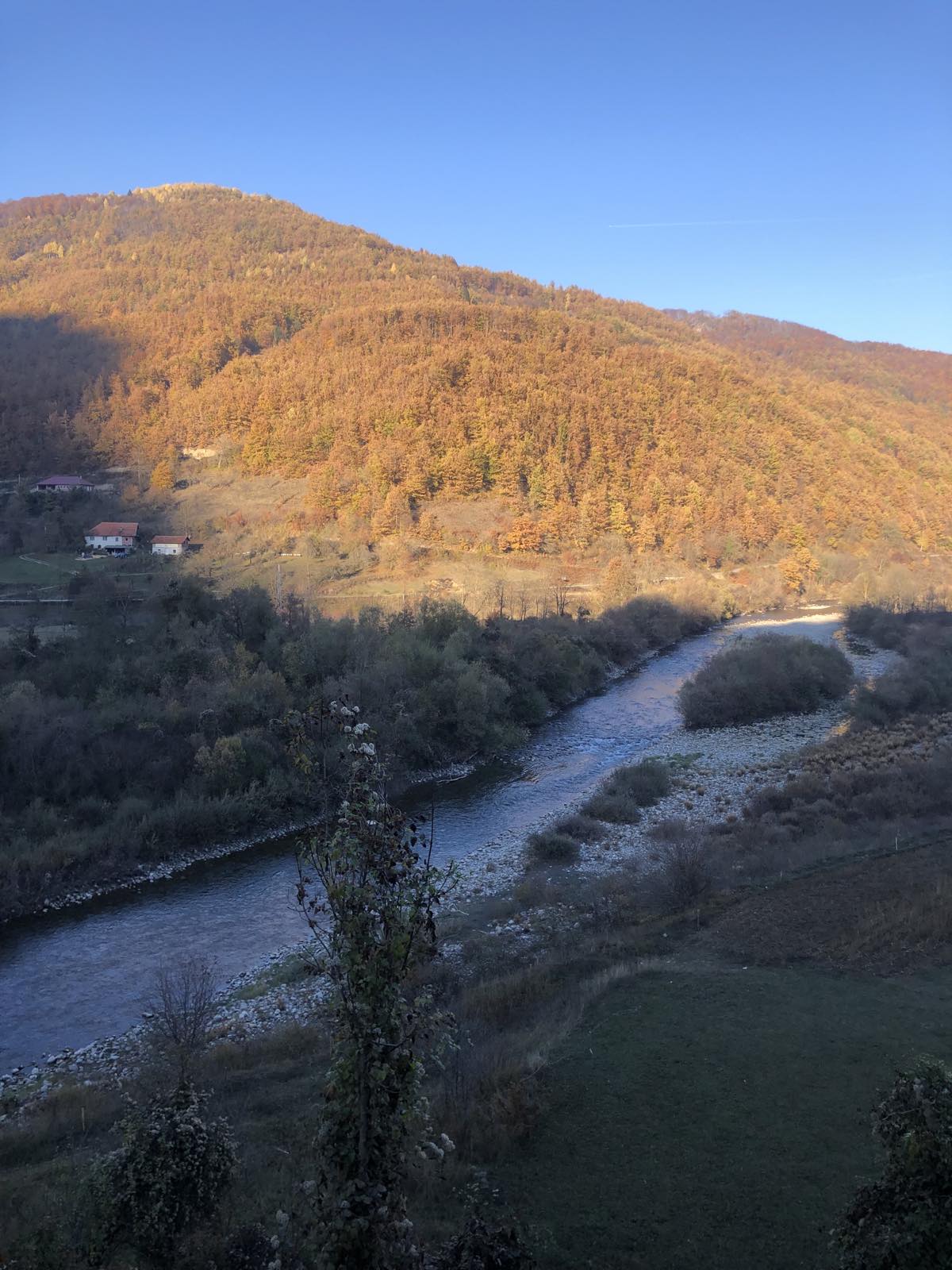 VREMENSKA PROGNOZA Danas pretežno sunčano, na sjeveru magla i sumaglica.