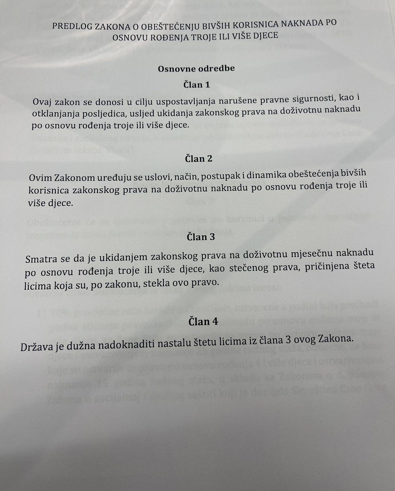 DEMOKRATE ODRŽALE OBEĆANJE Napisali smo zakon za vraćanje nadoknada majkama!
