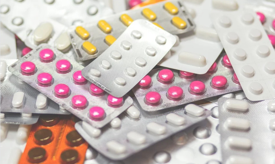 MONTEFARM SAOPŠTIO KCCG isporučeni ljekovi za onkološke pacijente