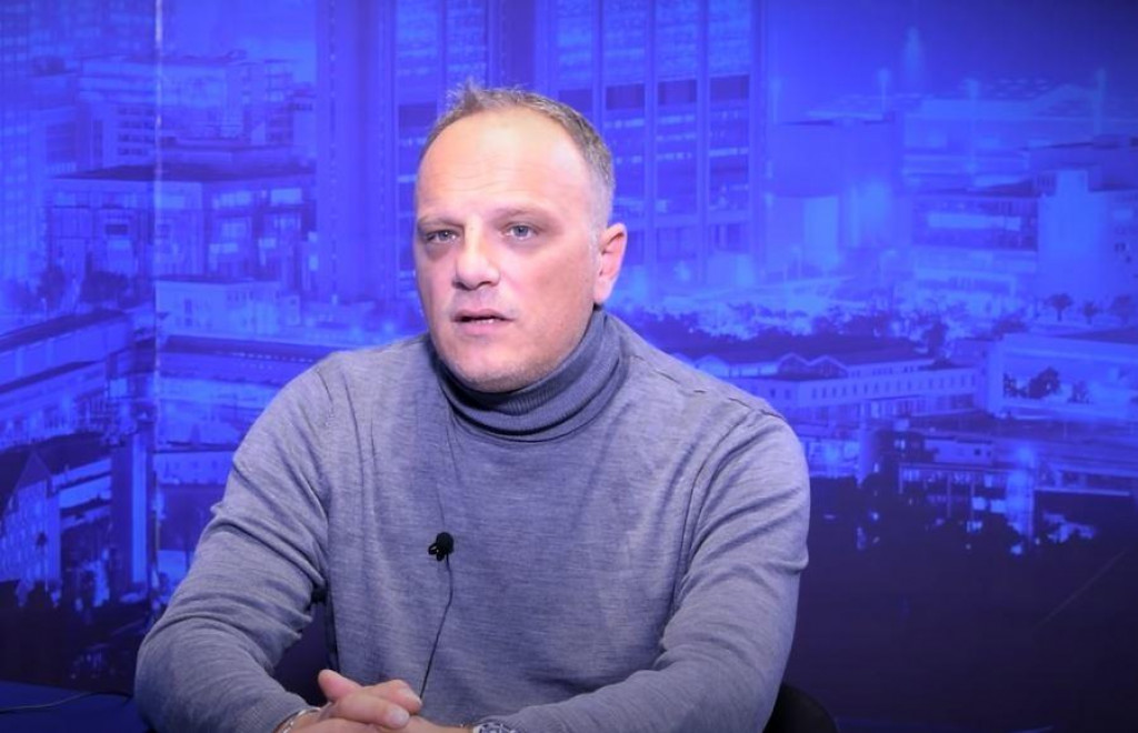 SLAVIŠA ČUROVIĆ: U Crnoj Gori su razni buzdovani spremali traktore za Srbe
