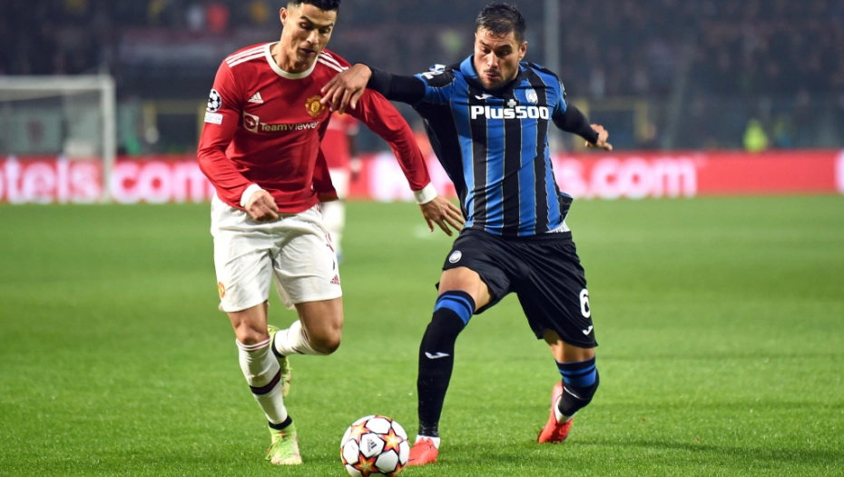 PRAVA LUDNICA U LIGI ŠAMPIONA! Ronaldo u nadoknadi donio bod Junajtedu, Barselona jedva savladala Dinamo, het-trik Levandovskog