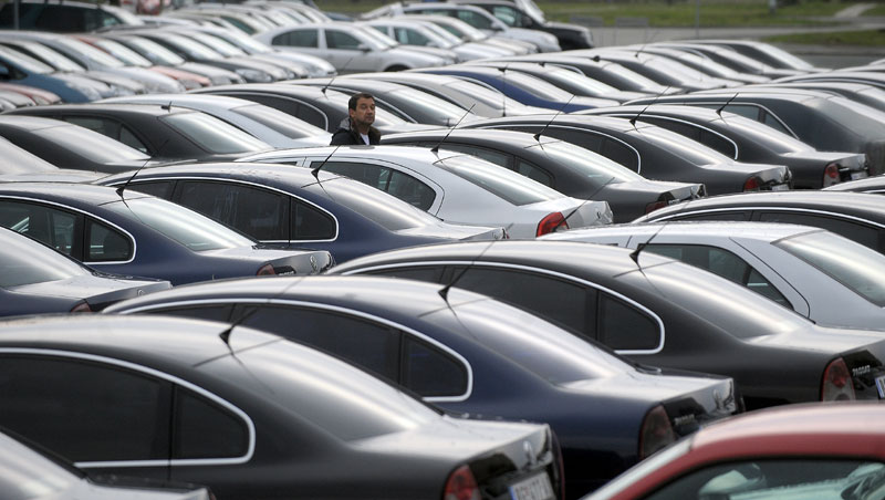 Crna Gora i dalje REKORDER po broju službenih automobila