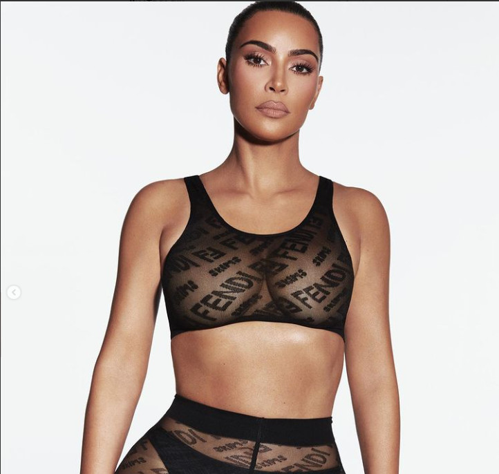 Kolekcija Kim Kardašijan i modne kuće Fendi zaradila MILION dolara za JEDAN MINUT (FOTO)