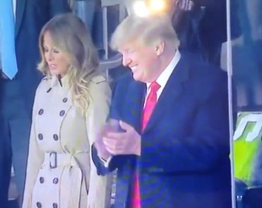 OVAJ VIDEO SU SVI POGLEDALI MAKAR DVA PUTA! Mimika Melanije je neprocjenjiva! Svi komentarišu: "Ona ga MRZI iz dna duše"! (VIDEO)