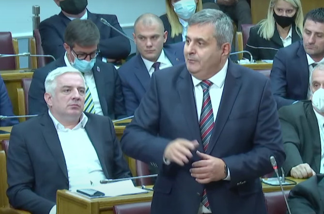 RADUNOVIĆ: DF uvijek spreman da bude dio dvotrećinskog dogovora za izbor sudija Ustavnog suda