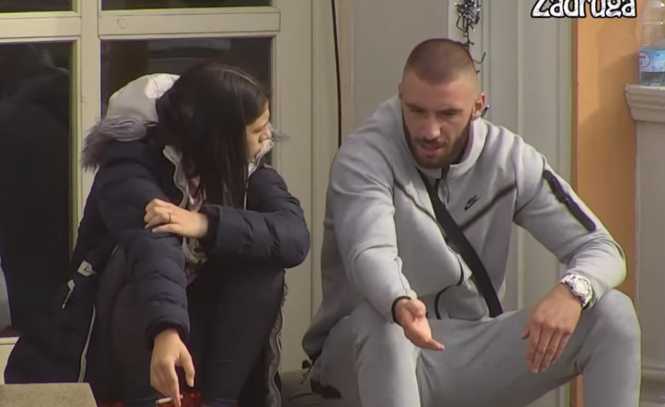 NE ODUSTAJE! Milica moli Mensura da priča s njom, on je kulira!