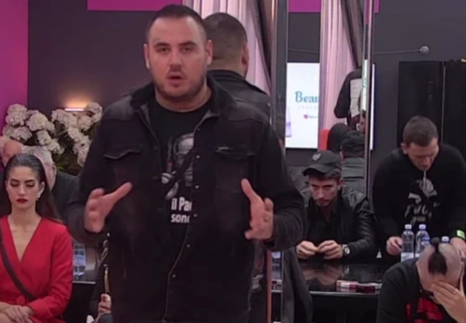 SVE VIŠE ME PODSJEĆAŠ NA DEJANA Zadrugari zezaju Cara da ga je Dalila sredila, on priznao da mu nije dobro! (VIDEO)