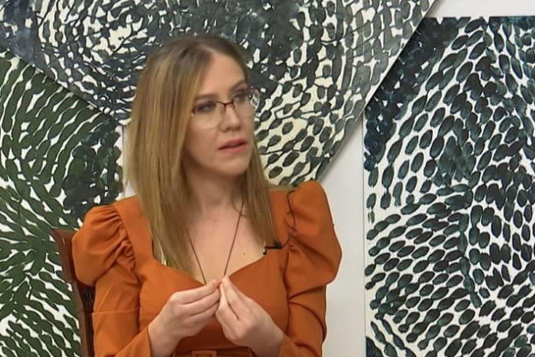 „UČESTVOVALI STE U KADRIRANJU ALI NISTE USPJELI“: Bratić objavila skrinšot poruke i demantovala Krivokapića!