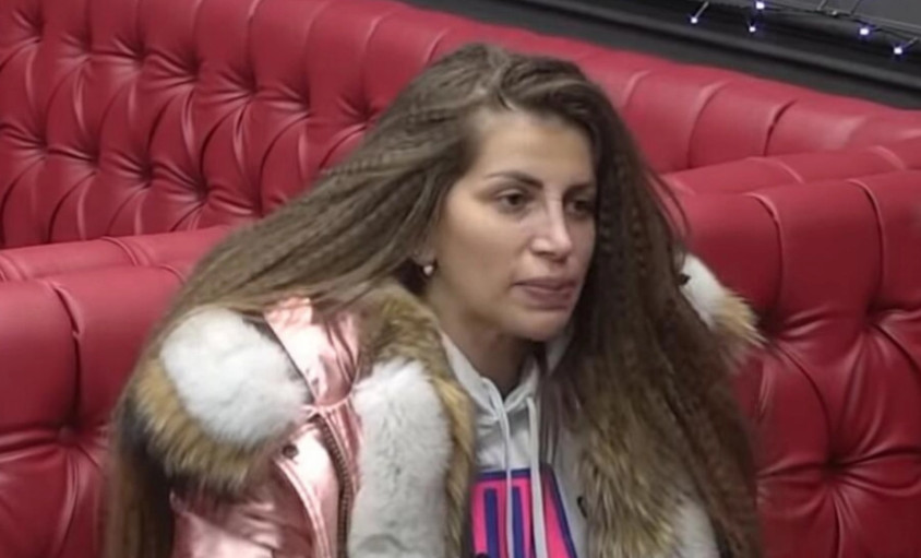 "ZBOG FILIPA BIH SE ODREKLA PORODICE" Dalila spremna na sve! Progovorila o razvodu, s*ksu pred kamerama ali i trudnoći
