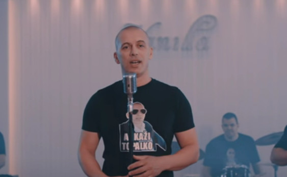 SKLEKOVI ZA BAKŠIŠ! Toplako prevazišao Đanija i cirkanje iz cipele! (VIDEO)