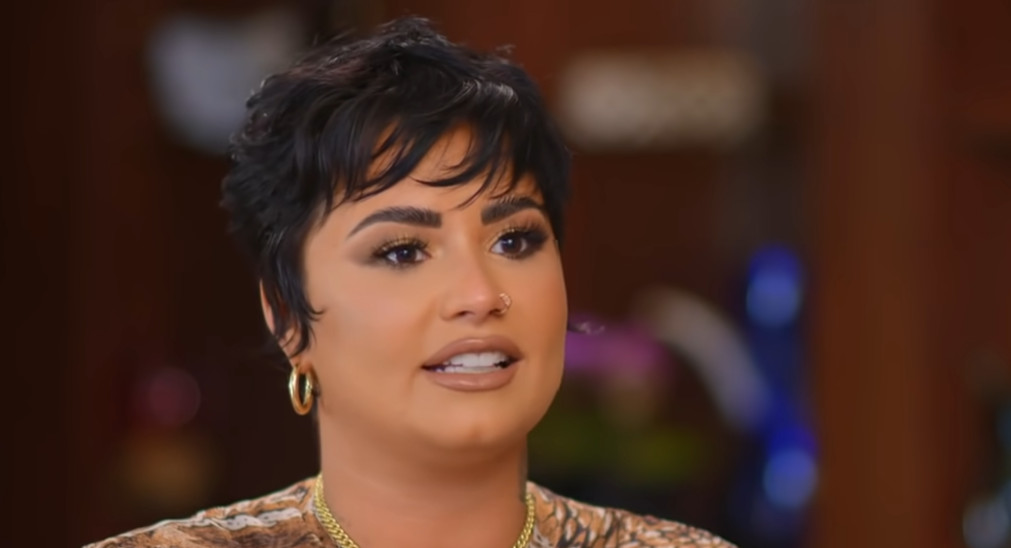 UMORNA JE OD LJUDI! Demi Lovato želi vezu sa vanzemaljcem!