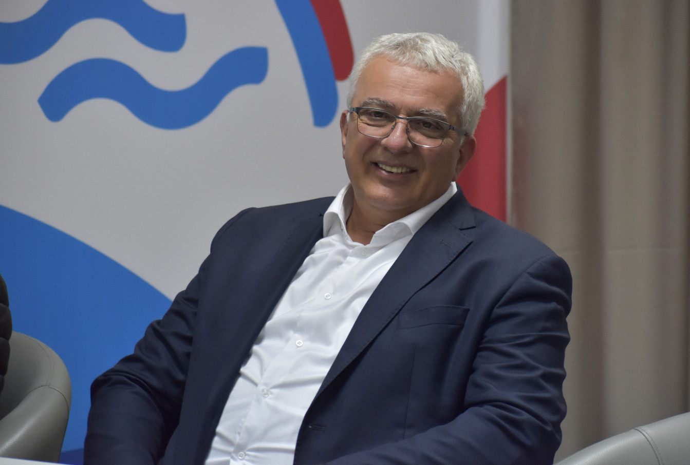 MANDIĆ ČESTITAO BOŽIĆ: Borba za svetinje je neprestana i stalno sa sobom nosi potrebu hrišćanske istrajnosti!