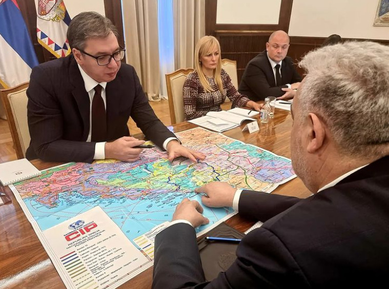 SATALI SE VUČIĆ I KRIVOKAPIĆ: Srbija i Crna Gora mogu i moraju bolje da sarađuju