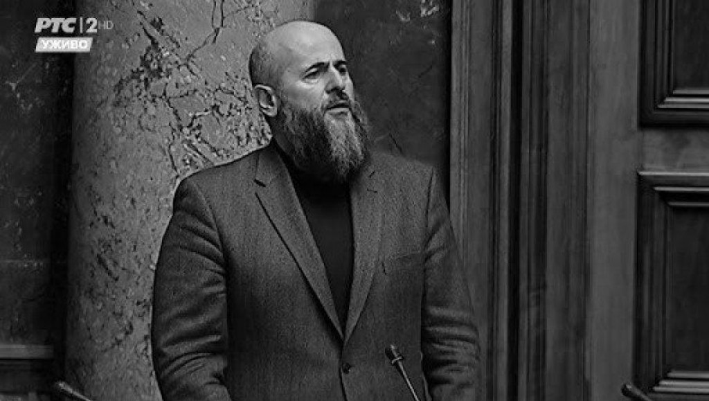 TUŽNE VIJESTI Preminuo Muamer Zukorlić
