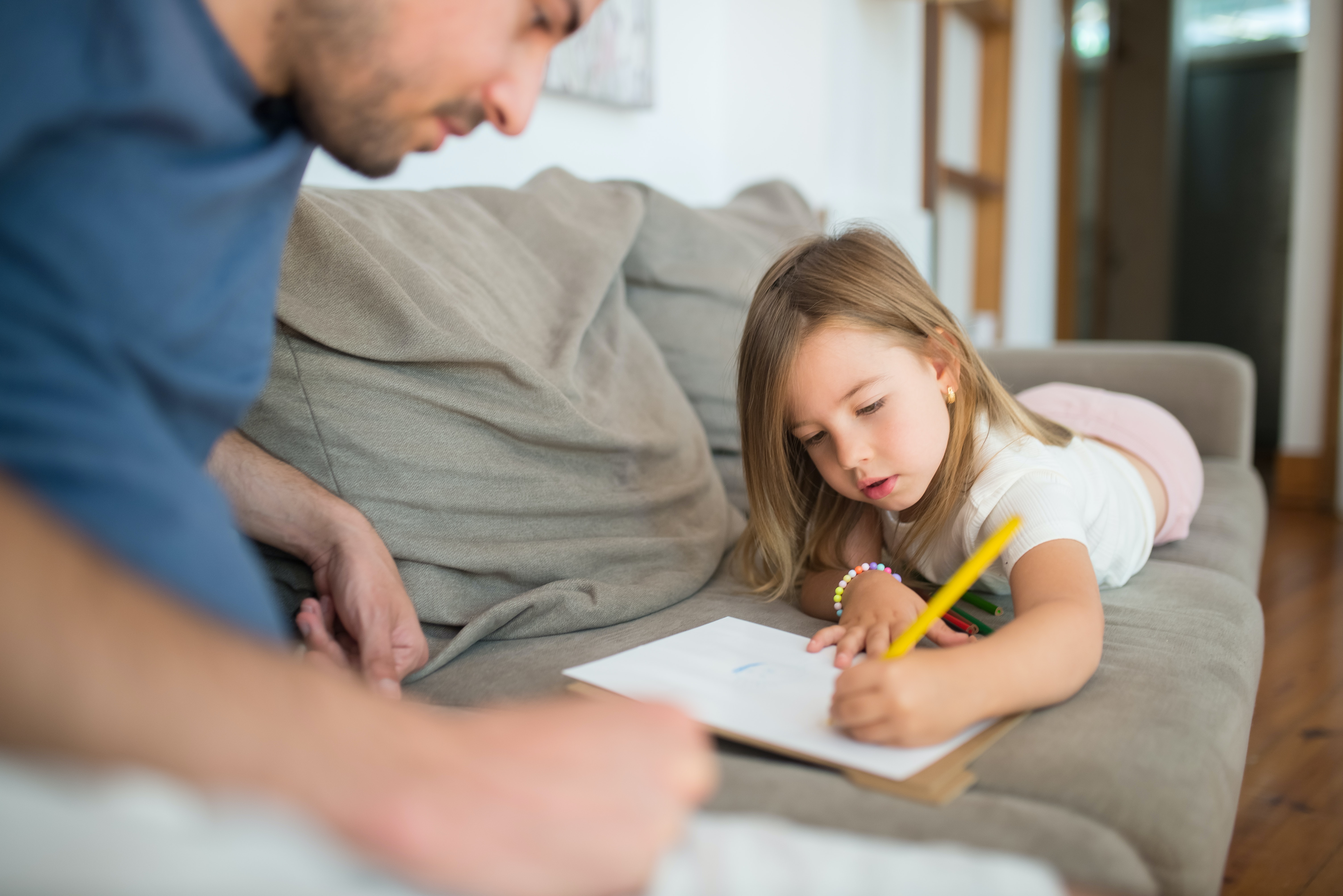 NIJE BAŠ LAKO BITI LJEVORUK! Stvari koje niste znali o ljudima koji pišu lijevom rukom