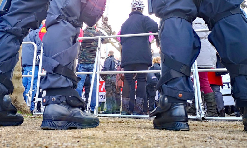DEMONSTRANTI TRAŽILI OSTAVKU ERDOGANA Policija razbila proteste u Istanbulu, uhapšeno desetine ljudi bijesnih zbog inflacije