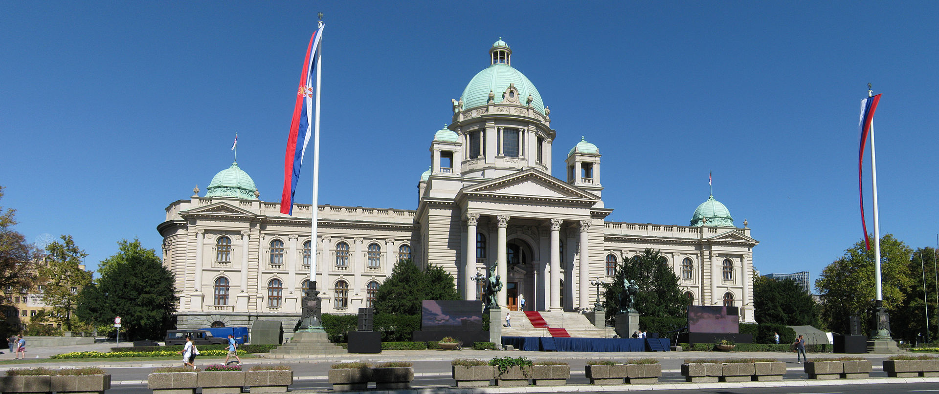 VLADA SRBIJE ODLUČILA Zakon o eksproprijaciji povučen iz procedure