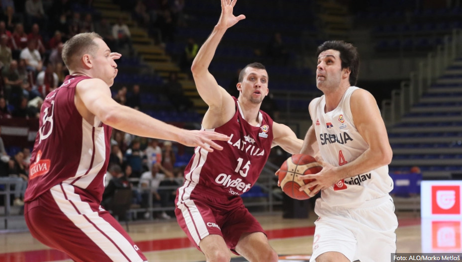 PEŠIĆEVA SRBIJA DOBILA TRILER U PIONIRU Orlovi preživjeli rafal Letonije, Jagodić-Kuridža za pobjedu!