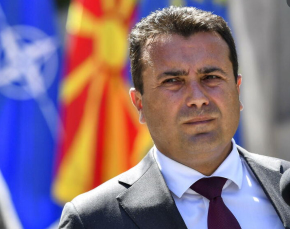POVLAČI SE SA ČELA STRANKE Zaev daje ostavku!