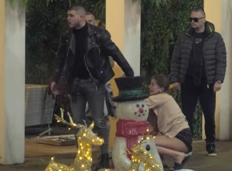 SKINUO POVEZ SA OČIJU! Dejan saznao za sve što se dešavalo između Dalile i Cara pre njegovog SKANDALA (VIDEO)