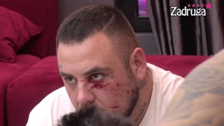 CAR ISKASAPLJEN! Marinkovićeva ne prestaje da pravi haos, zadrugari pokušavaju da je dozovu pameti!