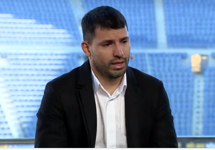 STATUA U ČAST ARGENTINCA Posle 10 godina od istorijskog momenta Aguero dobio poklon od Sitija! (FOTO)