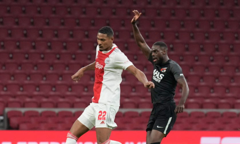 IZNENAĐENJE U EREDIVIZIJI AZ pobijedio Ajaks na Johan Krojf areni, Tadić oborio novi rekord!