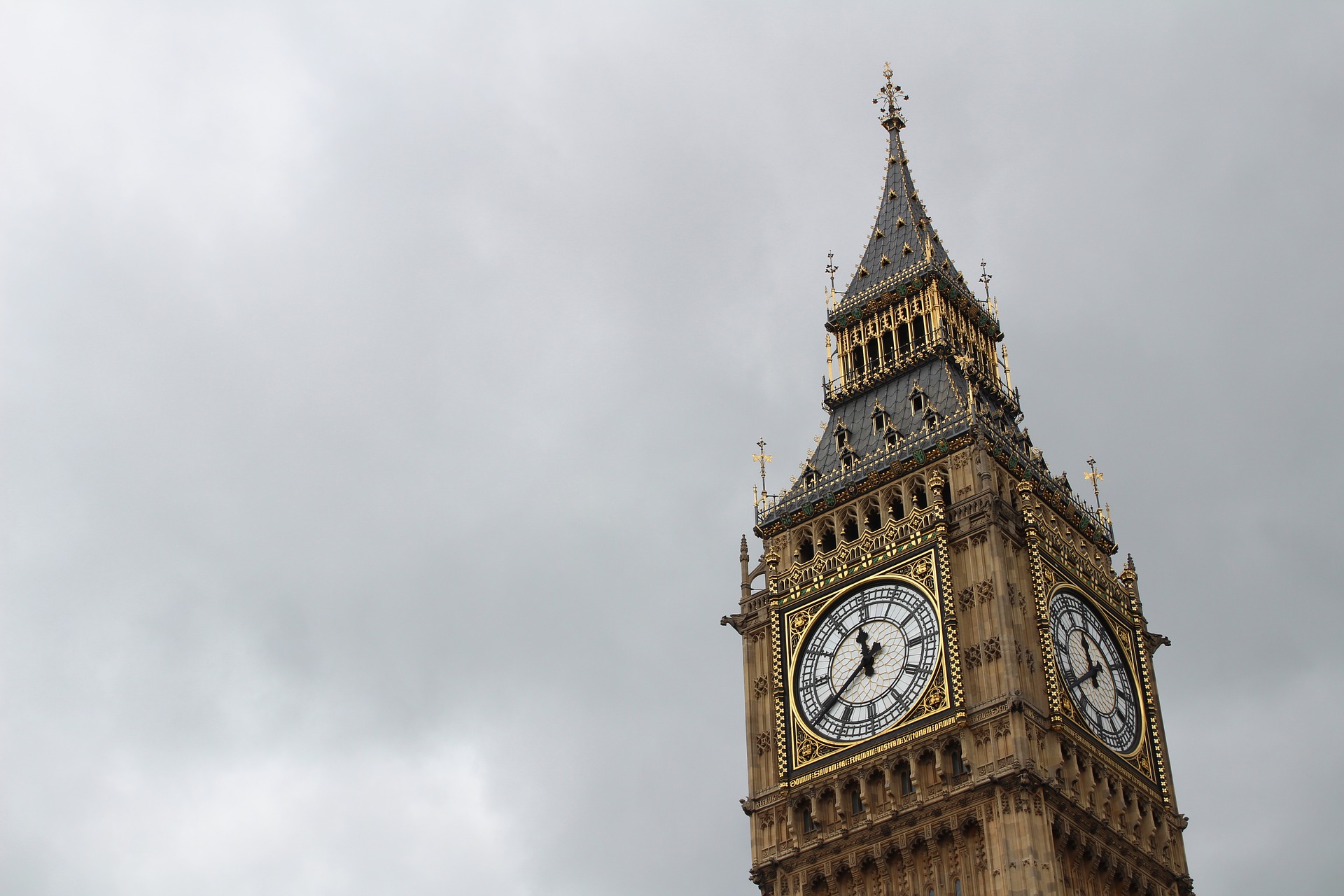 NAKON ČETIRI GODINE Big Ben ponovo zvoni