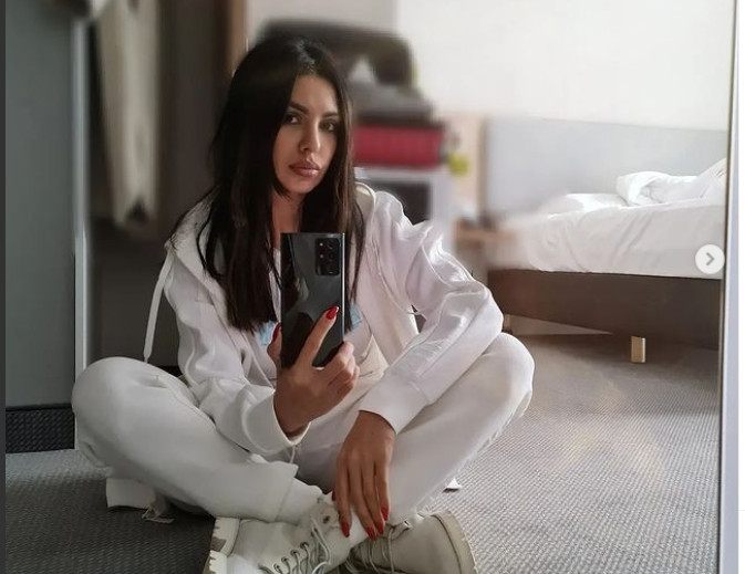 TANJA SAVIĆ PREDALA PAPIRE ZA RAZVOD Dušan bijesan, prijeti iz Austrije