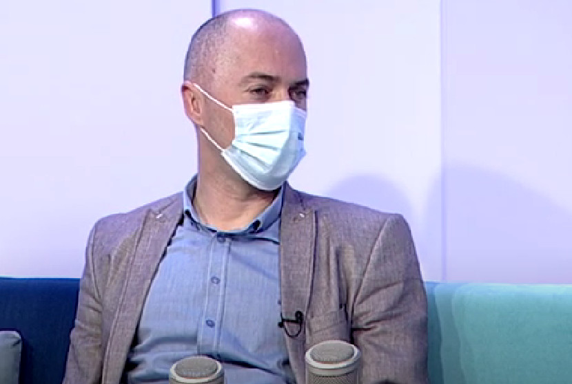 MARTINOVIĆ UPOZORAVA: U Crnoj Gori se sumnja na dva slučaja zaraze omikron sojem koronavirusa