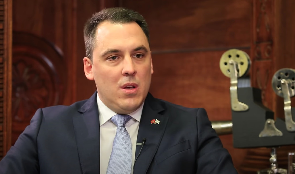 Sramno ponašanje bivšeg gradonačelnika, Borovinić Bojović mu isključila mikrofon, on joj uputio uvrede (VIDEO)