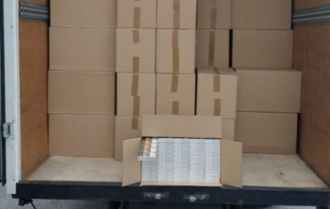 RAZBIJENA KRIMINALNA ORGANIZACIJA Švercovali 124.000 paklica cigareta vrijednih 500.000 eura