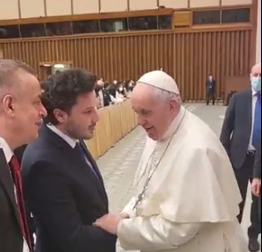 DRITAN U VATIKANU Abazović: Papa Franjo mi rekao: ''I ja sam Crnogorac''