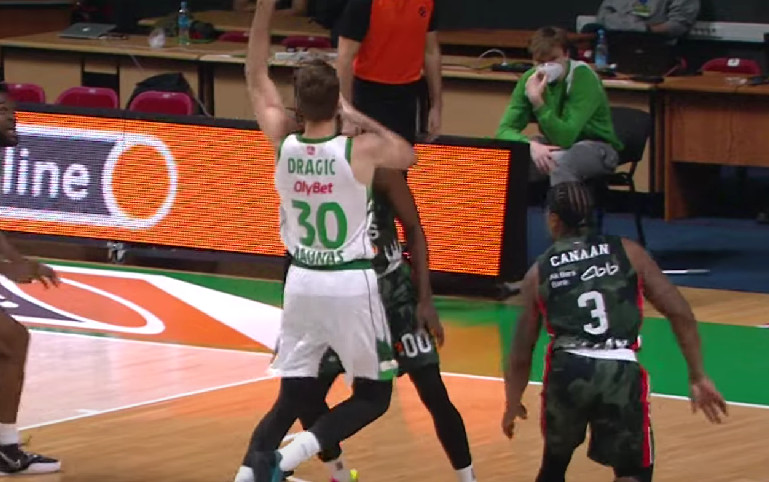 SAVRŠENA NEDELJA ZA UNIKS Posle CSKA pao i Žalgiris, Hezonja prikucao Litvance za dno