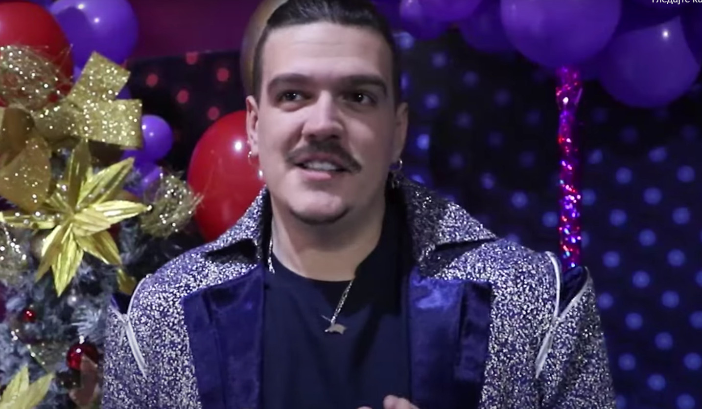 NIJE MI VAŽNO KAKO IZGLEDAM Isak progovorio o problemu sa kojim se godinama bori