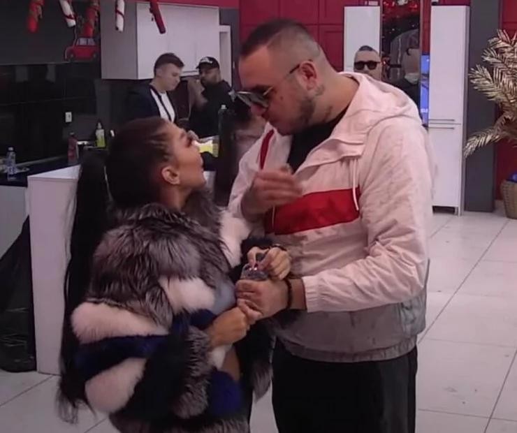 "TJERA GA NA INTIMNE ODNOSE" Procurele šok informacije o vezi Maje Marinković i Filipa Cara