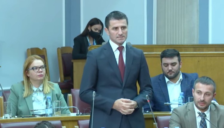 ZOGOVIĆ: Za nacionalne interese srpskog naroda uvijek su bili najgori bivši Srbi! (VIDEO)