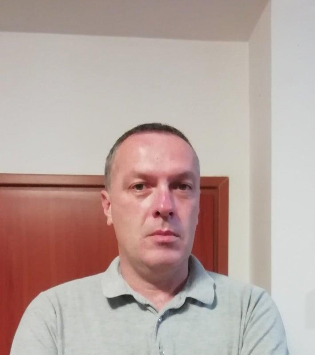 SINDIKAT PROSVJETE: Bez informatičke opreme, raspolažemo samo kredom i tablom!
