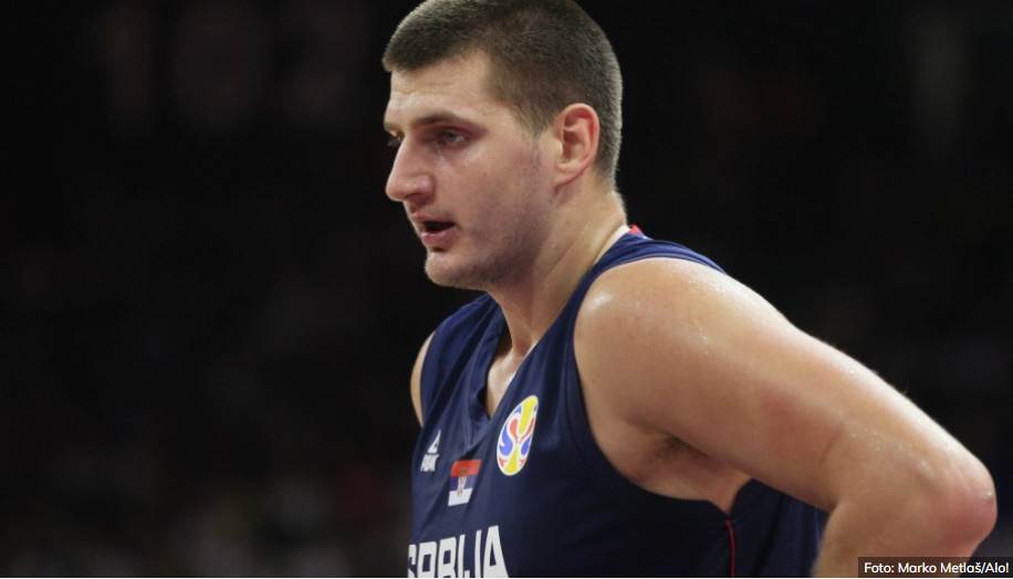 MALO SE AUTISTIČNO PONAŠA Jake riječi Vujoševića za Jokića